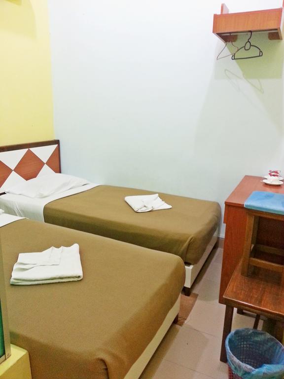 Sakiza View Hotel Mersing Quarto foto