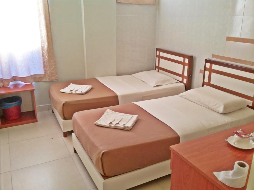 Sakiza View Hotel Mersing Quarto foto