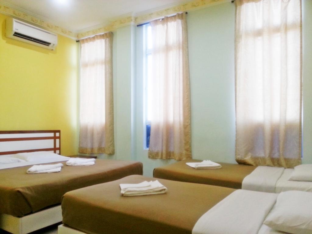 Sakiza View Hotel Mersing Quarto foto